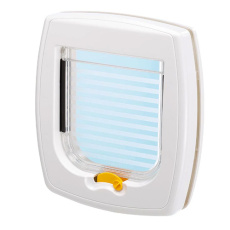 aspro-portaki-pou-anoigokleinei-gia-skilo-gata-ferplast-swing-1-white