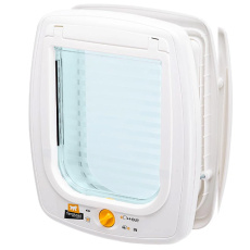 aspro-portaki-pou-anoigokleinei-gia-skilo-gata-ferplast-swing-9-white